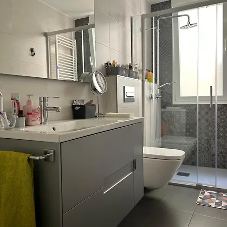 Lianegm Alloggio in famiglia *